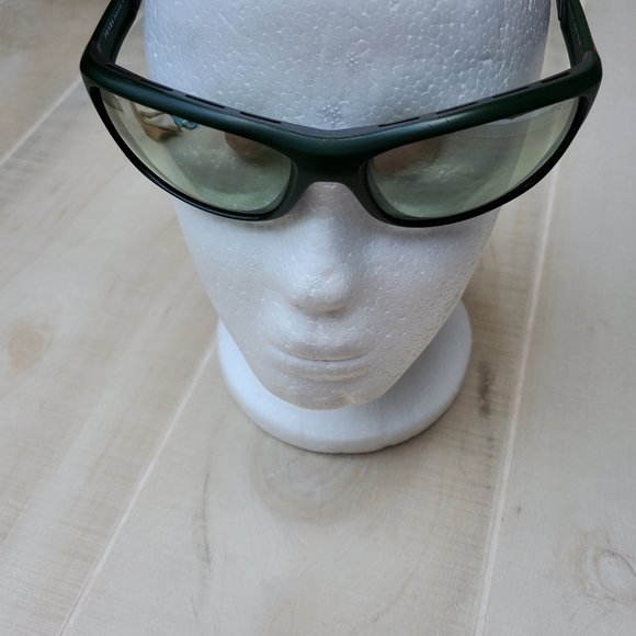 PRADA sunglasses - Picture 9 of 13